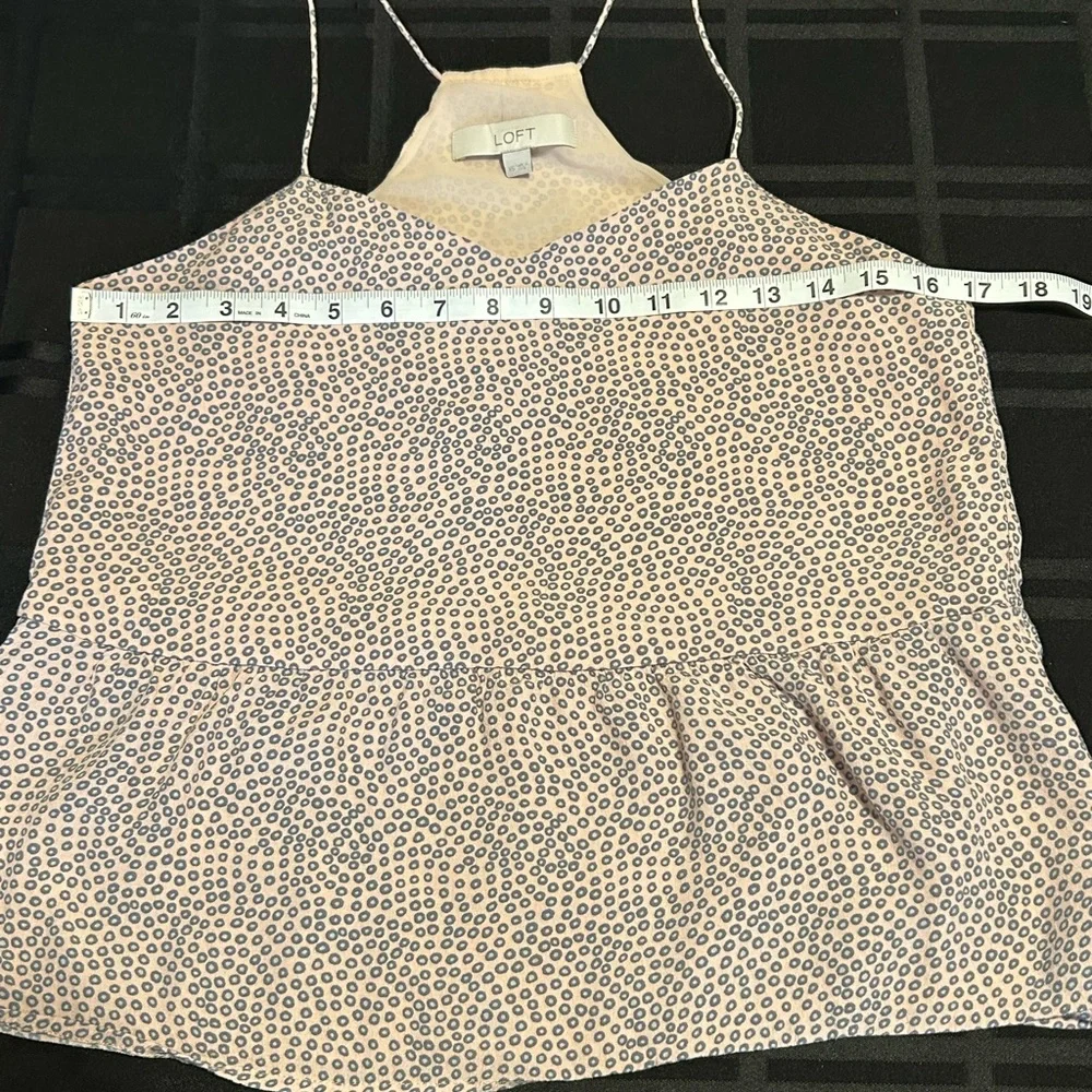 LOFT Pink with Gray Circles Camisole Size XS - Picture 7 of 9
